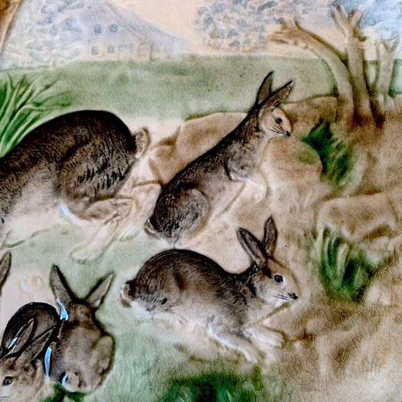 Majollica bunny plates set of 5. Made in France, 1900. - Picture 3 of 16